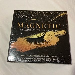 Votala Magnetic Eyeliner and Eyelash Kit